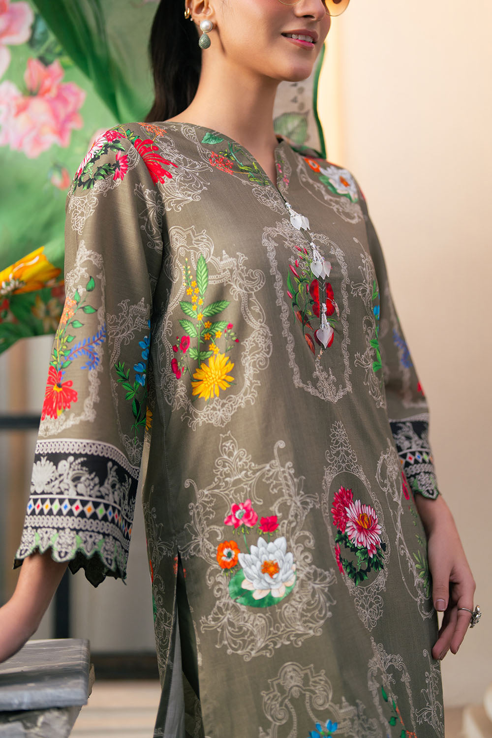 Gul Ahmed 3PC Printed Cross Hatch Lawn Suit