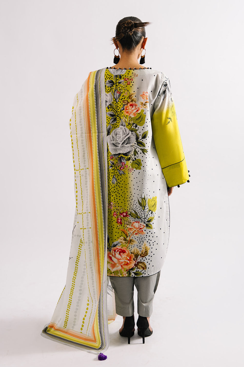 Agha Noor 3PC Printed Lawn Suit with Dupatta