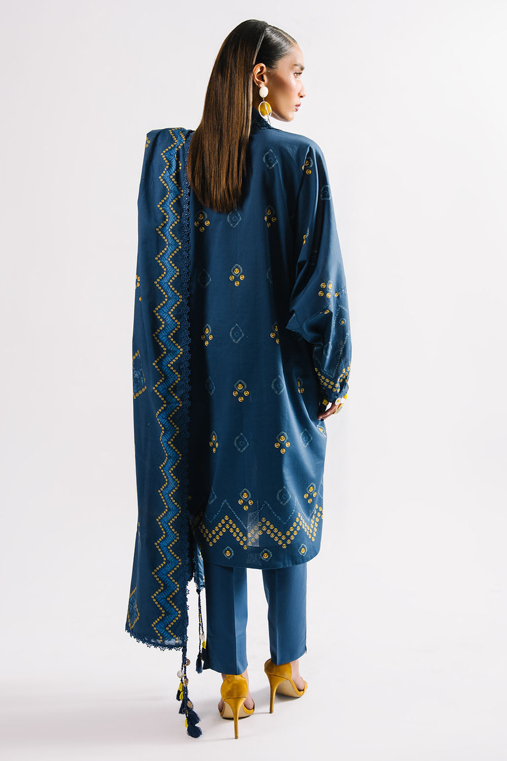 Agha Noor 3PC Printed Lawn Suit with Dupatta