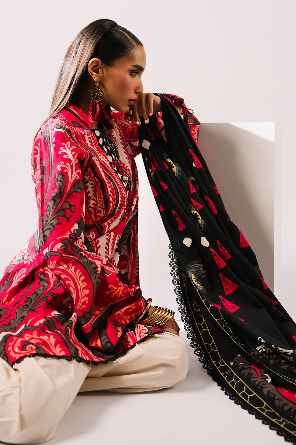 Agha Noor 3PC Printed Lawn Suit with Dupatta