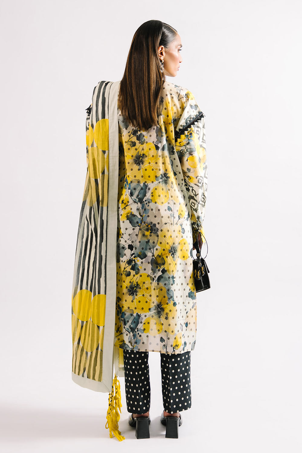 Agha Noor 3PC Printed Lawn Suit with Dupatta