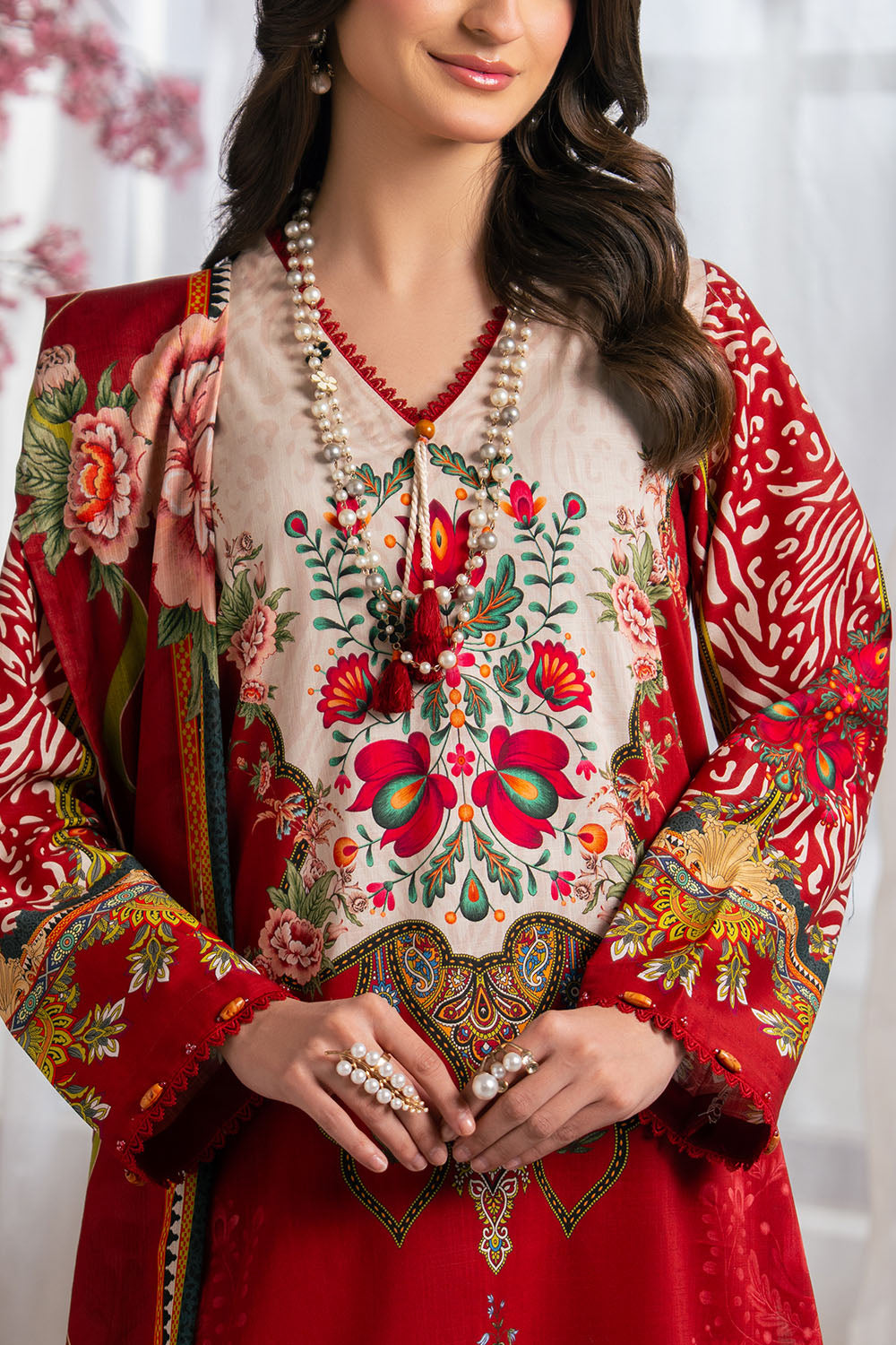 Gul Ahmed 3PC Printed Cross Hatch Lawn Suit